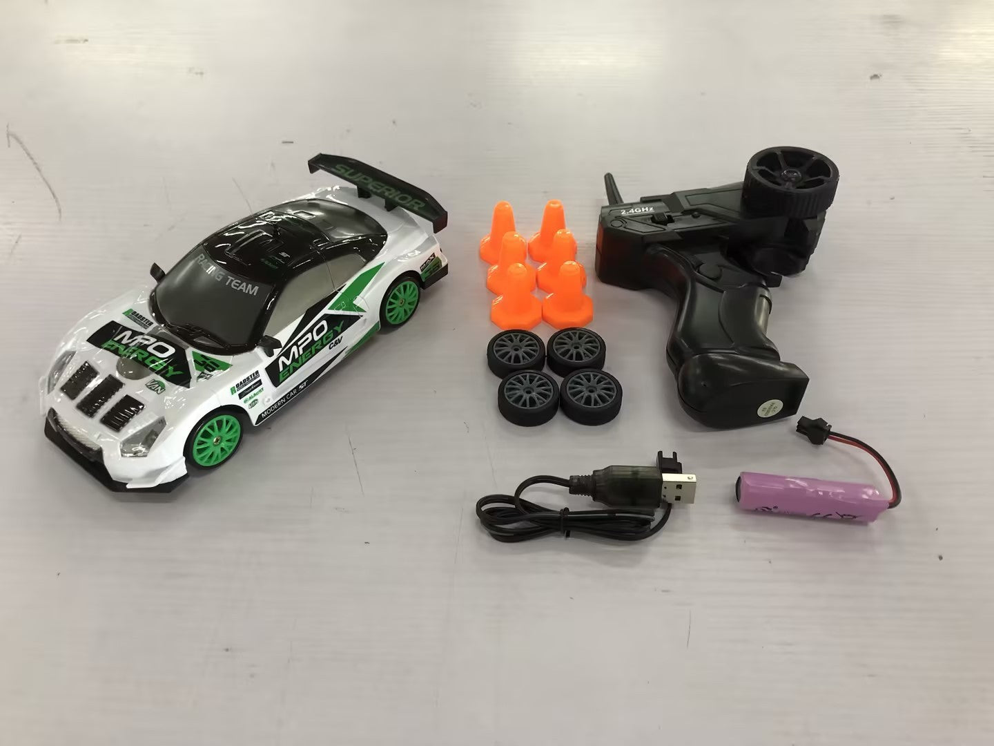 RC Drift 4x4v Legend Car โ AE86